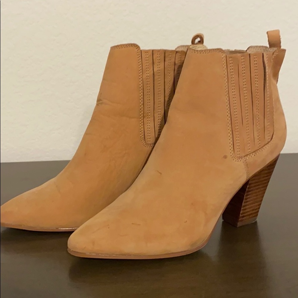 ALDO Boots - Picture 4 of 5
